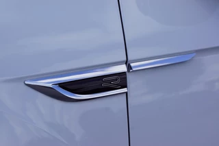 Volkswagen T-Roc Volkswagen T-Roc Cabrio 1.5 TSI DSG R-Line/ Black style/Leer/19 Inch LM/Camera/Virtual c - afbeelding nr 54