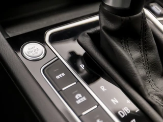 Volkswagen Passat Volkswagen Passat Variant 1.4 TSI PHEV GTE Business 218Pk Automaat (DRAADLOOS APPLE CARPLAY, GROOT NAVI, CLIMATE, LEDER/ALCANTARA, TREKHAAK, STOELVERWARMING, CAMERA, ADAPTIVE CRUISE, KEYLESS, NIEUWSTAAT) - afbeelding nr 26