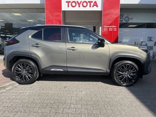 Toyota Yaris Cross Toyota Yaris Cross 1.5 Hybrid Adventure | Stuur + Stoelverwarming | Navi | Elektr. - afbeelding nr 2