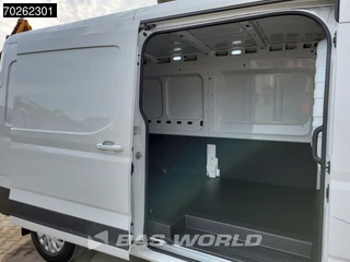 Maxus eDeliver9 Maxus eDeliver 9 204PK Elektrisch L3H2 89KWH Snelladen 296 km WLPT Airco ACC Camera 10m3 Airco - afbeelding nr 6