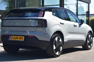 Volvo EX30 Volvo EX30 Twin Performance Ultra 69kWh/428pk | Pano dak | Elektrische - afbeelding nr 2