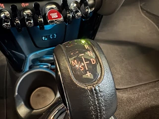 MINI Cooper MINI Cooper Mini 1.5 Serious Automaat Panoramadak, Sportstoelen, navigatie, led lampen, climate control Keyles, Veel opties! - afbeelding nr 18