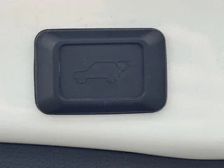 Toyota RAV4 Toyota RAV4 2.5 Hybrid AWD Dynamic Adaptieve cruise control Climate control Stoelverwarming Dodehoekdetectie Keyless Full LED - afbeelding nr 22