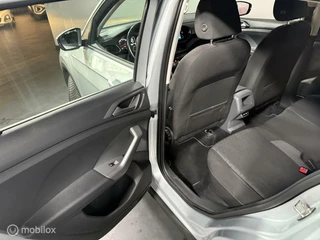 Volkswagen T-Cross Volkswagen T-Cross 1.0 TSI DSG Life Business | CARPLAY | ACC - afbeelding nr 24