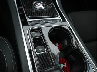 Jaguar XE Jaguar XE 2.0 D R-Sport-Pack Aut. *LEATHER-MICROFIBRE | BI-XENON | NAVI-FULLMAP | MERIDIAN-SOUND | HEATED-SPORTSEATS | CAMERA | ECC | KEYLESS | PDC | SHIFT-PADDLES | LANE-ASSIST | CRUISE | 17''ALU* - afbeelding nr 12