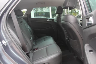Hyundai Tucson Hyundai Tucson 1.6 GDi Comfort / Camera / Leder / Navigatie / 17'' / Stoelverwarming 4x / DAB / Cruise Control - afbeelding nr 12
