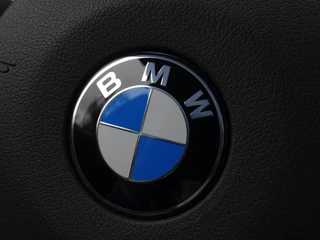 BMW 3 Serie BMW 3 Serie 330e 252PK M-Sport Ed. / M-Perf. / LED - afbeelding nr 30