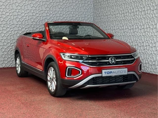 Volkswagen T-Roc Volkswagen T-Roc Cabrio TSI VIR.COCKPIT CARPLAY NAVI IQ.LED STOEL/STUUR.VERW DAB ADAP.CRUISE 05/2024 