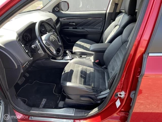 Mitsubishi Outlander Mitsubishi Outlander 2.4 PHEV Intense+ trekhaak allseason banden - afbeelding nr 13