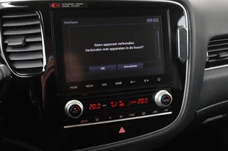 Mitsubishi Outlander Mitsubishi Outlander 2.4 PHEV Intense+ | Schuifdak | Stoelverwarming |  360 camera | Carplay | Navigatie | Full LED | Stuurverwarming | Keyless | Dodehoek detectie - afbeelding nr 20