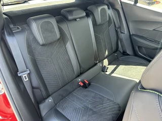 Peugeot 2008 Peugeot 2008 2008 1.2 130 GT | Veel extra's| - afbeelding nr 3