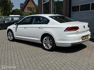 Volkswagen Passat Volkswagen Passat 1.4 TSI GTE DSG HEAD-UP/PDC/NAVI/AIRCO/LED - afbeelding nr 3