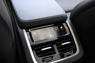 Volvo XC90 Volvo XC90 2.0 T8 Recharge AWD Plus Dark | Trekhaak | Panoramadak | 360 Camera - afbeelding nr 41