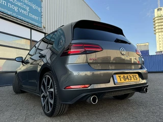 Volkswagen Golf Volkswagen Golf 2.0 TSI GTI DSG Performance Pano - afbeelding nr 10