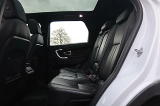 Land Rover Discovery Sport Land Rover Discovery Sport 2.0 150 PK 4x4 TD4 Aut. Dynamic Leder|Panodak|Camera|Navi|Stuur, stoel verw.|Elektr. verst. stoelen|Pdc|Parelmoer wit|incl. BTW - afbeelding nr 25