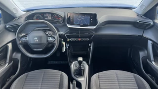 Peugeot 2008 Peugeot 2008 1.2 PureTech Style Trekhaak Camera Led Cruise Clima Carplay Navigatie - afbeelding nr 4