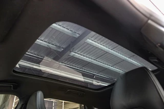 Volvo V40 Volvo V40 2.0 D3 Business Sport PANO| R DESIGN - afbeelding nr 14