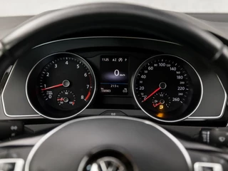 Volkswagen Passat Volkswagen Passat Variant 1.4 TSI ACT Highline 150Pk Automaat (APPLE CARPLAY, GROOT NAVI, CLIMATE, STOELVERWARMING, SPORTSTOELEN, KEYLESS, ADAPTIVE CRUISE, TREKHAAK, PARKEERSENSOREN, NIEUWSTAAT) - afbeelding nr 20