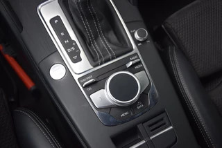 Audi A3 Audi A3 Sportback 40e-tron S-Line (2x) LED/NaviPlus/VirtualCockpit/Alcantara - afbeelding nr 17