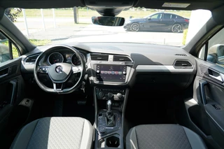Volkswagen Tiguan Volkswagen Tiguan 1.4 TSI 4Motion Highline Business R - Trekhaak - Standkachel - Stoelverwarming & stuurwielverwarming - Parkeercamera - Climate Control - Cruise Control - LED - - afbeelding nr 14