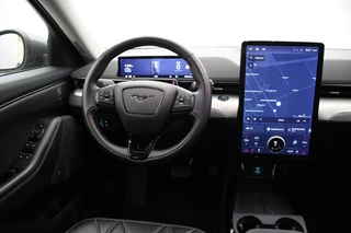 Ford Mustang Mach-E Ford Mustang Mach-E RWD 75 KWH - Carplay, Camera, Digitaal Cockpit, Leer - afbeelding nr 3