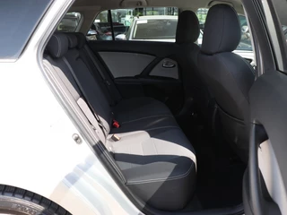 Toyota Avensis - afbeelding nr 8