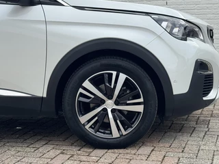 Peugeot 3008 Peugeot 3008 1.2 PureTech GT Line Panorama 360 Camera Cruise DAB Navigatie Carplay - afbeelding nr 16