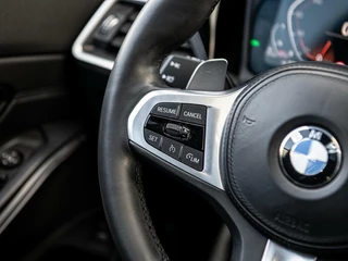 BMW 3 Serie BMW 3-serie Touring 320d 191PK Aut M-Sport Panoramadak Leder HUD Origineel NL - afbeelding nr 25