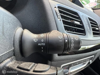 Renault Mégane Estate Renault Megane Estate 1.2 TCe Bose Navi Automaat half leer nap - afbeelding nr 16