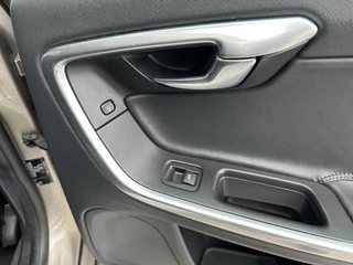 Volvo V60 Volvo V60 2.4 D6 AWD Plug-In Hybrid Momentum Navi Trekhaak Airco/ECC - afbeelding nr 39