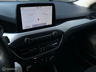Ford Focus Ford Focus Wagon EcoB H6 Navigatie Stoel-Stuurverwarming Camera Chroom Carplay - afbeelding nr 11