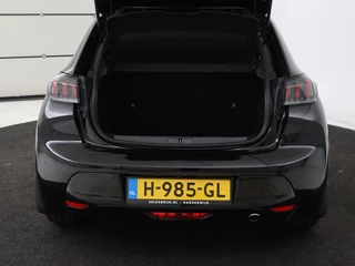 Peugeot 208 Peugeot 208 1.2 PureTech GT-Line | Panoramadak | Carplay | Afneembare trekhaak | Cruise control | Full LED | Navigatie | Camera | Sfeerverlichting - afbeelding nr 9