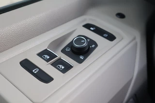 Volkswagen Multivan Volkswagen Multivan 1.4 eHybrid L2H1 Style NL-Auto!! Pano-dak I 7-Pers. I Elek.Trekhaak - afbeelding nr 33