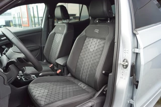 Volkswagen T-Cross Volkswagen T-Cross 1.0 TSI DSG R-Line 116pk /Navi/ Camera/Trekhaak afnb/ACC/ App-Co - afbeelding nr 3