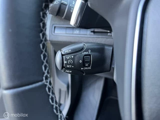 Peugeot 5008 Peugeot 5008 1.2 Aut 7-Pers Leer Keyless StoelVw CarPlay - afbeelding nr 27