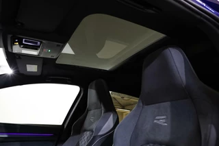 Volkswagen Golf Volkswagen Golf 1.5 eTSI R-Line|Pano|H&K audio|HUD|Camera| - afbeelding nr 16