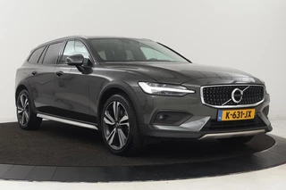 Volvo V60 Volvo V60 Cross Country 2.0 B5 AWD Pro | Trekhaak | Leder |  Stoel & stuurverwarming | Camera | Adaptive cruise | Carplay | Harman/Kardon | Keyless | BLIS | Memory | Navigatie - afbeelding nr 38