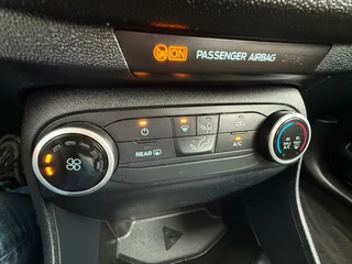 Ford Fiesta Ford Fiesta 1.0 EcoBoost Connected Navi,Carplay - afbeelding nr 24