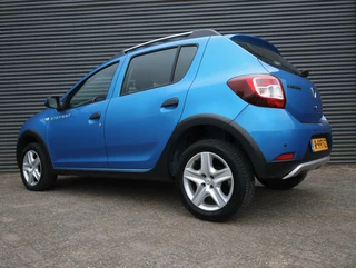 Dacia Sandero Stepway Dacia Sandero 0.9 TCe Stepway Lauréate (Vol-Opties!) - afbeelding nr 2