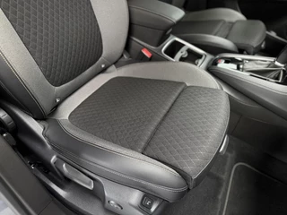 Opel Grandland X Opel Grandland X 1.2 Turbo Business Executive | Automaat | Navigatie | Trekhaak - afbeelding nr 18
