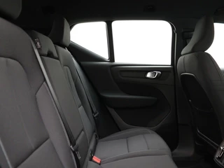 Volvo EX40 Volvo EX40 EXTENDED RANGE (SINGLE) 82 kWh PLUS GOOGLE MAPS 19INCH STOELVERW - afbeelding nr 30