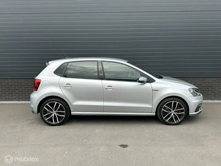 Volkswagen Polo Volkswagen Polo 1.8 TSI GTI VOL*CLIMA*CRUISE*CARPLAY*PDC*DCC - afbeelding nr 15