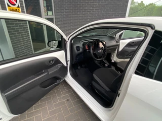 Toyota Aygo Toyota Aygo 1.0 VVT-i x - afbeelding nr 18
