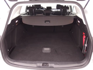 Ford Focus TREKHAAK / CARPLAY / NAVI / AIRCO / PDC / BLUETOOTH / CRUISE / NL-AUTO - afbeelding nr 42