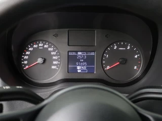 Mercedes-Benz Sprinter Mercedes-Benz Sprinter 319CDi 3.0V6 L2H2 | Led | 3500Kg Trekhaak | Camera | Betimmering | Touchscreen | 3-Persoons - afbeelding nr 9