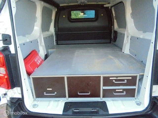 Citroën Jumpy Citroen Jumpy bestel 1.6 BlueHDI 95 M Club Inrichting - afbeelding nr 20
