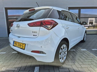 Hyundai i20 Hyundai i20 1.2 HP i-Motion AIRCO PDC NAP - afbeelding nr 4
