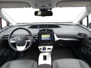 Toyota Prius Toyota Prius 1.8 Executive / Leder / HUD / JBL Dealer ond. - afbeelding nr 3