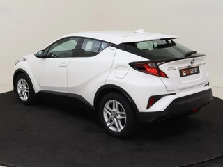 Toyota C-HR Toyota C-HR 1.8 Hybrid Active: Stijlvol, Slim én Superzuining! - afbeelding nr 2