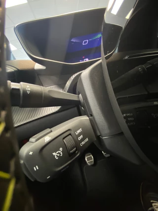 Peugeot 208 Peugeot 208 1.2 PureTech 100 GT | LED | NAVI | CAMERA | CAR PLAY | - afbeelding nr 27